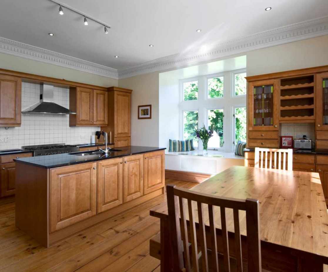 Castellated Luxury Mansion - kitchen