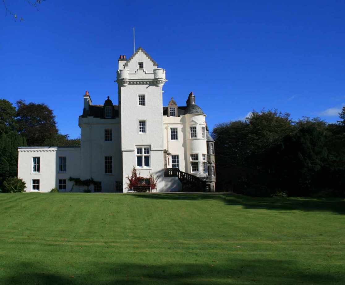 Welcome to this wonderful self-catering castle