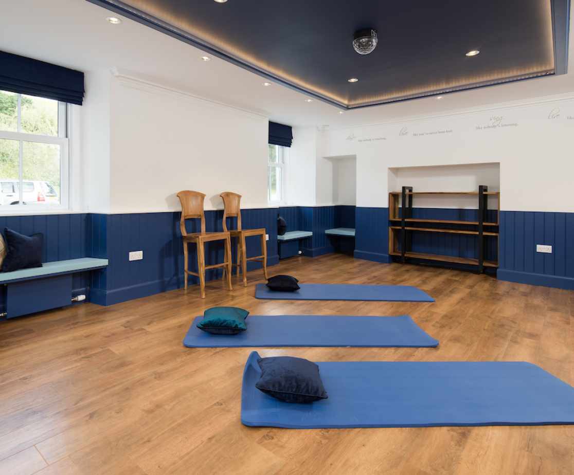 Why not unwind with a spot of yoga in this multi-purpose room