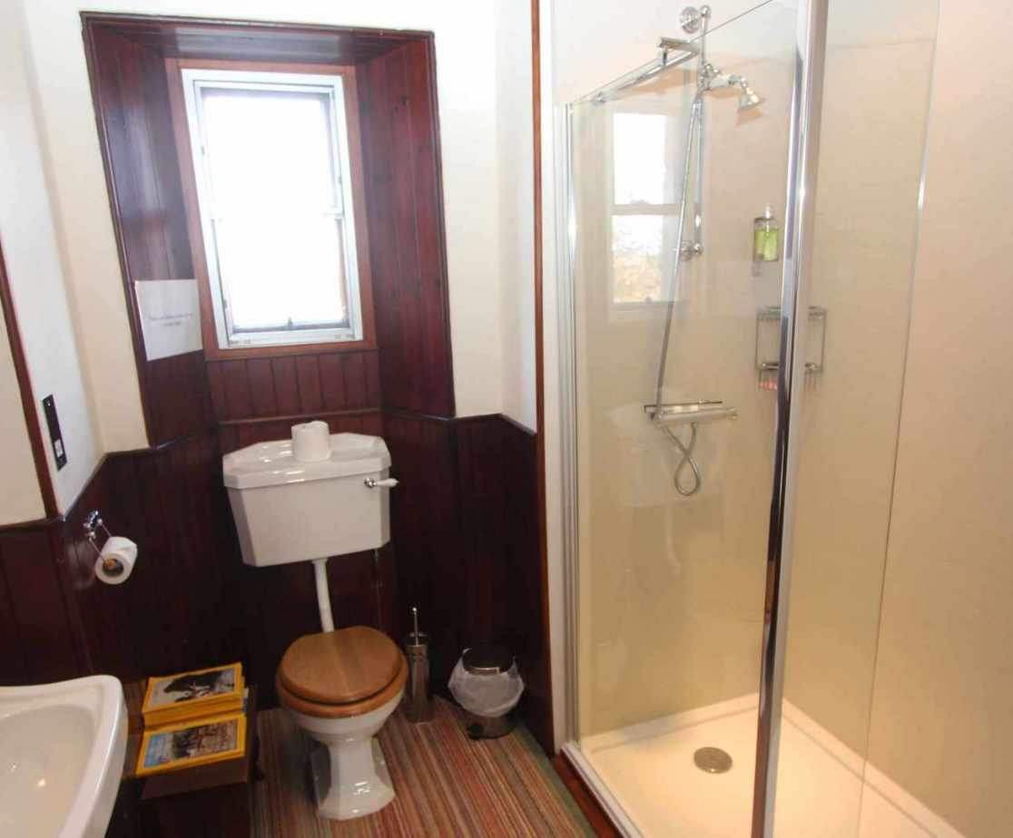 A shower room is also available on the first floor